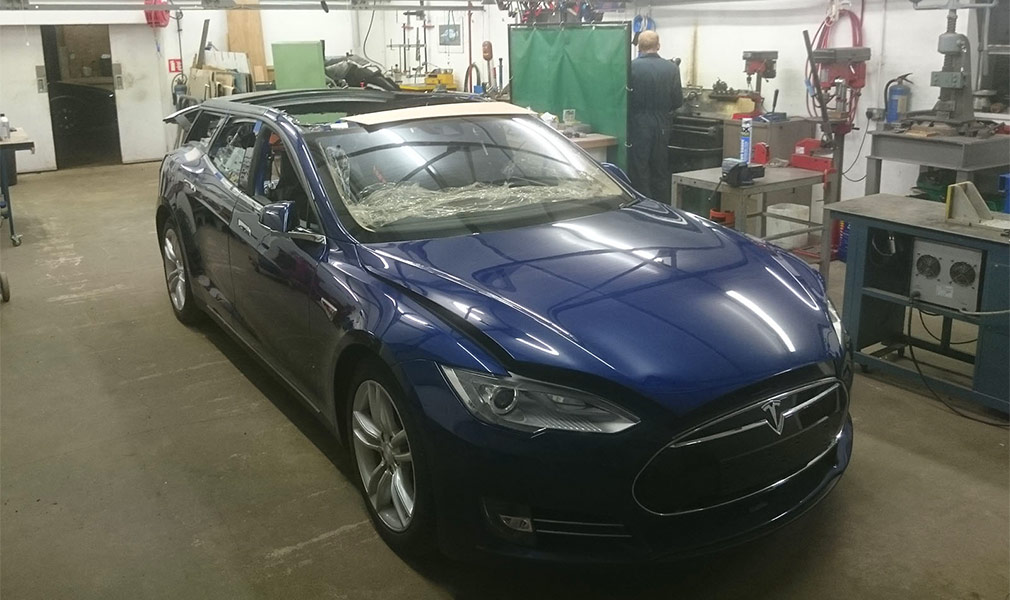 Tesla Model S превратили в быстрейший в мире универсал