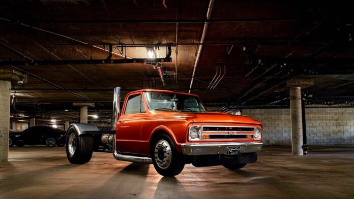 Пикап Chevrolet из фильма “Форсаж”, продают на “Ebay” за $32500