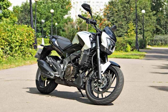 Bajaj Dominar 400