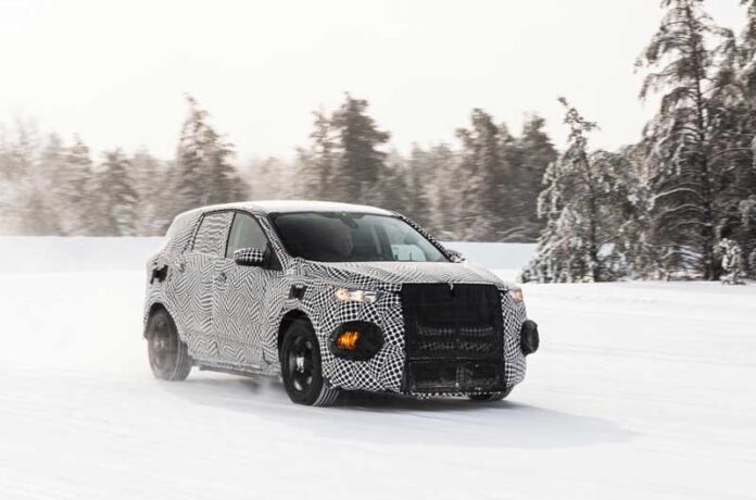 Ford тестирует электрический кроссовер в стиле Mustang