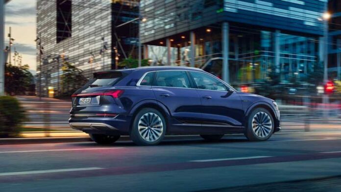 Audi e-tron пережил первую модернизацию