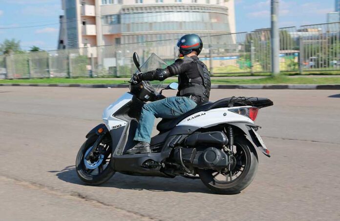 Innocenti Radium 300i