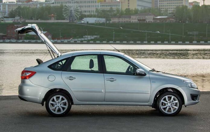 Lada Granta лифтбек