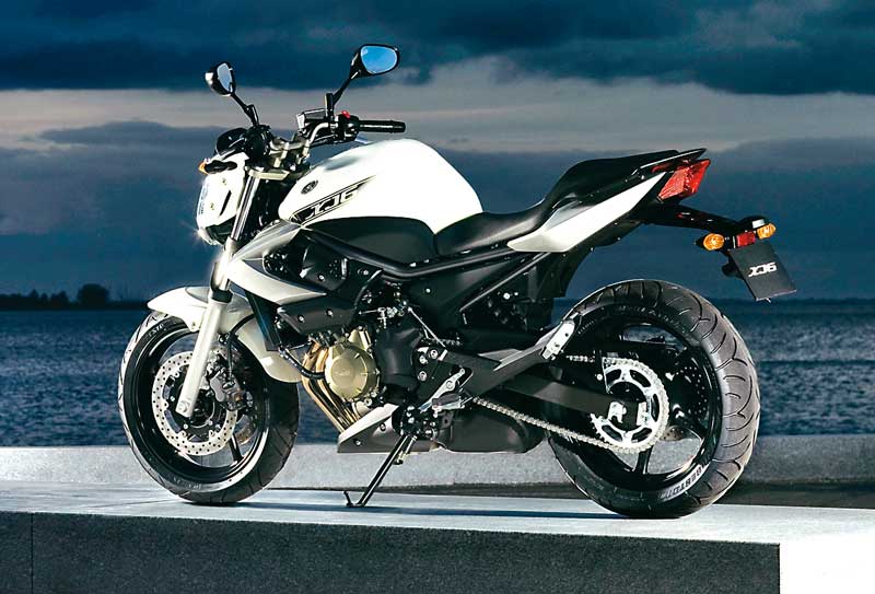 その他 XJ6 8866_1-400x300.jpg