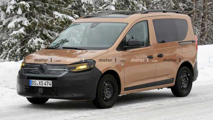 Прототип нового Volkswagen Caddy похож на Renault Dokker