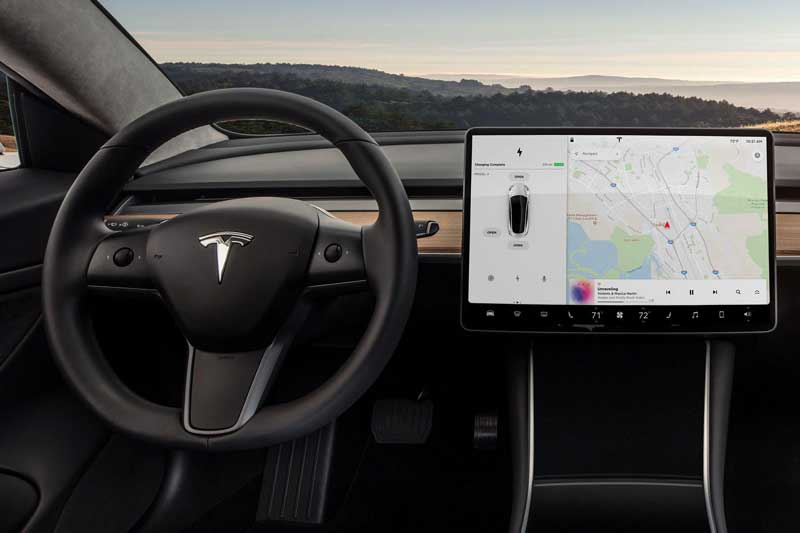 Tesla квадратный руль Tesla квадратный руль