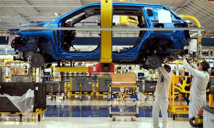 Fiat Chrysler остановит европейские заводы из-за коронавируса
