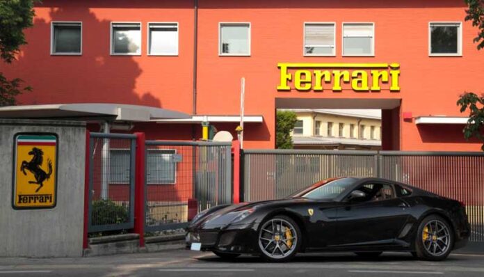 Итальянский автопром лихорадит от коронавируса