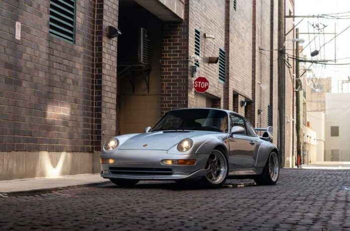 Редкий Porsche продают на аукционе за миллион долларов