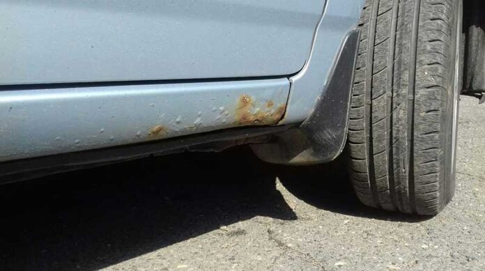10 деталей автомобиля, которые быстро ржавеют
