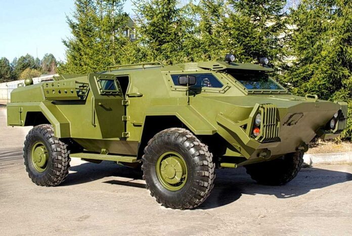 Белорусы построили вездеход для рыбалки и охоты