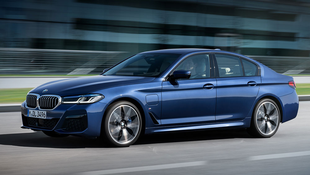Новая пятерка bmw