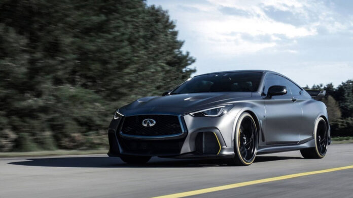 Infiniti оказалась перед сложным выбором