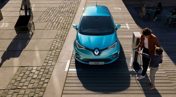 Дилеры Renault в Германии раздают электрокар Zoe почти бесплатно