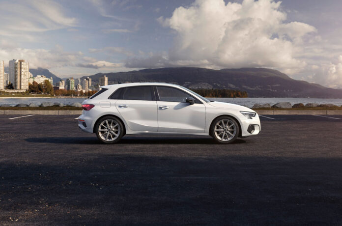 Audi представила хэтчбек A3 на газе