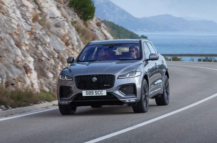 Jaguar F-Pace пережил глубокий рестайлинг