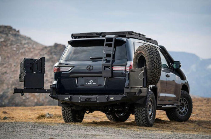 Американцы построили брутальный Lexus для женщин