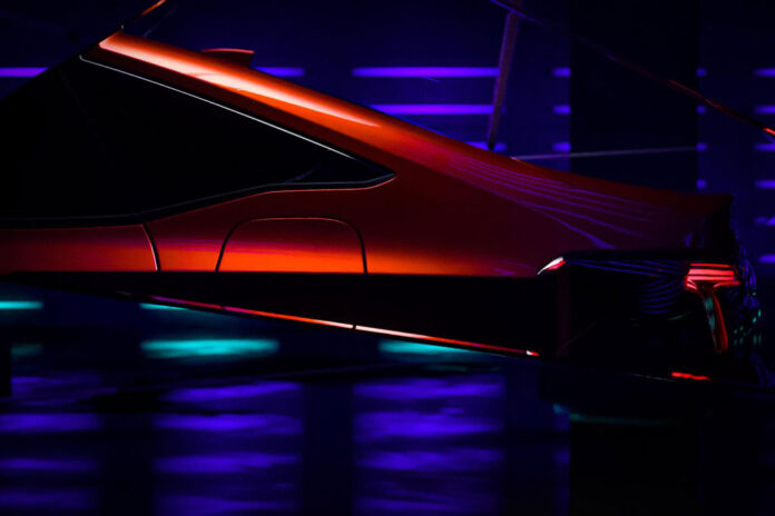 Honda показала фрагменты Civic нового поколения