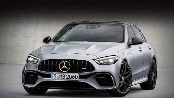 Новый Mercedes-AMG C 63 получит больше 550 л.с. мощности