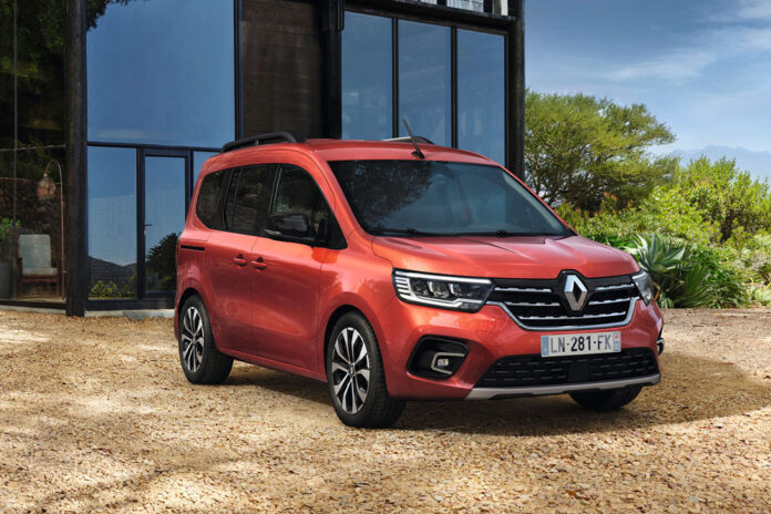 Renault показала пассажирскую версию Kangoo