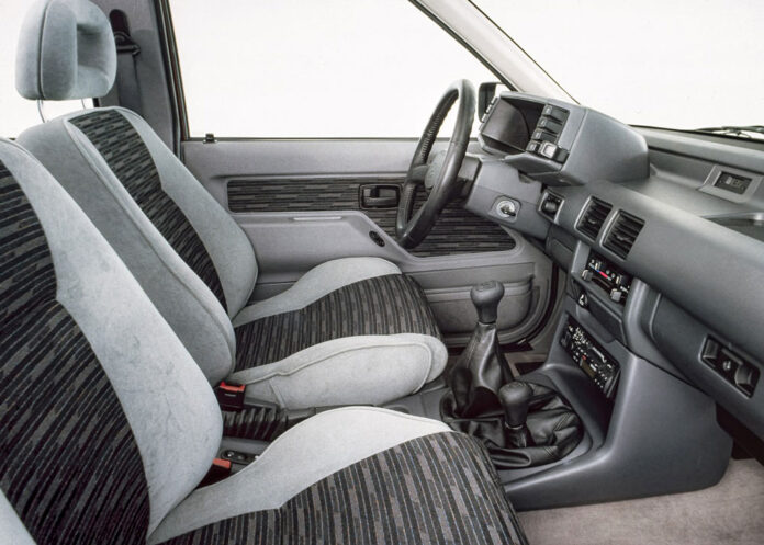 Opel frontera салон