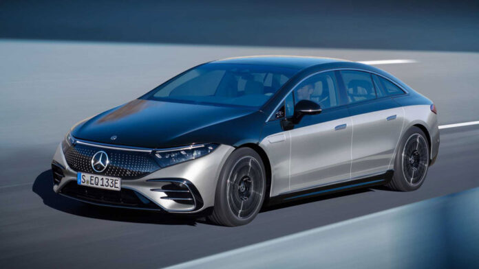Mercedes-Benz представил флагманский электроседан EQS