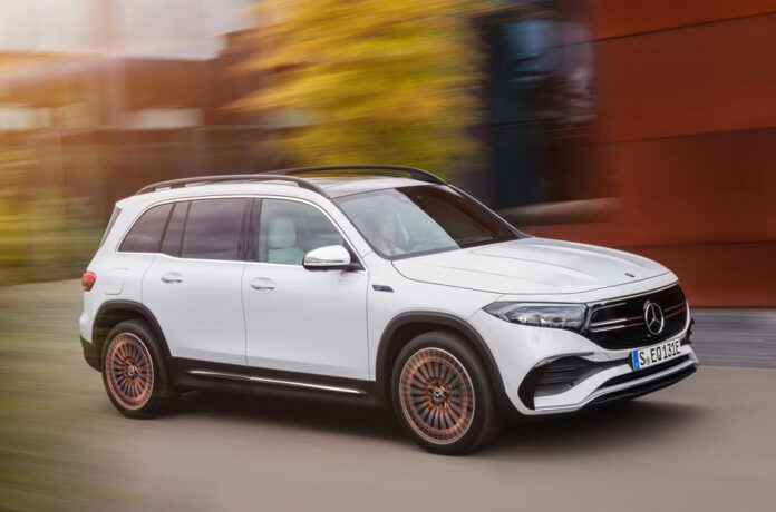 В Шанхае дебютировал 7-местный электрокроссовер Mercedes-Benz EQB