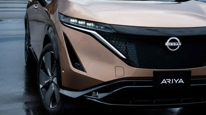 Nissan разрабатывает маленький электрический кроссовер