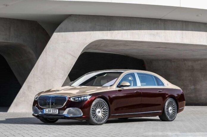 Mercedes-Maybach S-Class отримав версію з мотором V12