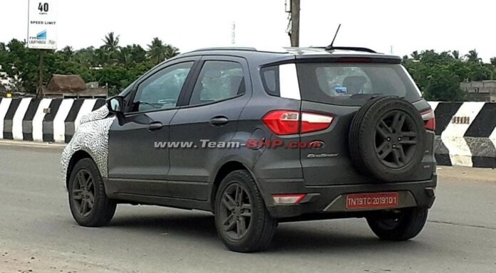 Ford EcoSport на шляху до рестайлінгу попався фотошпигунам