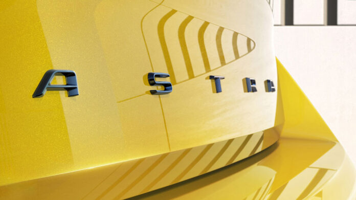 Opel розкрив перші деталі про нову генерацію моделі Astra