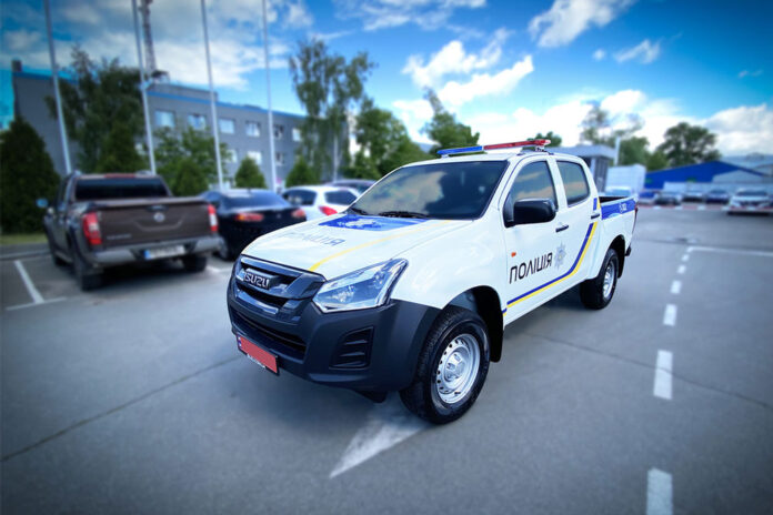 Українська поліція отримала партію пікапів Isuzu D-Max