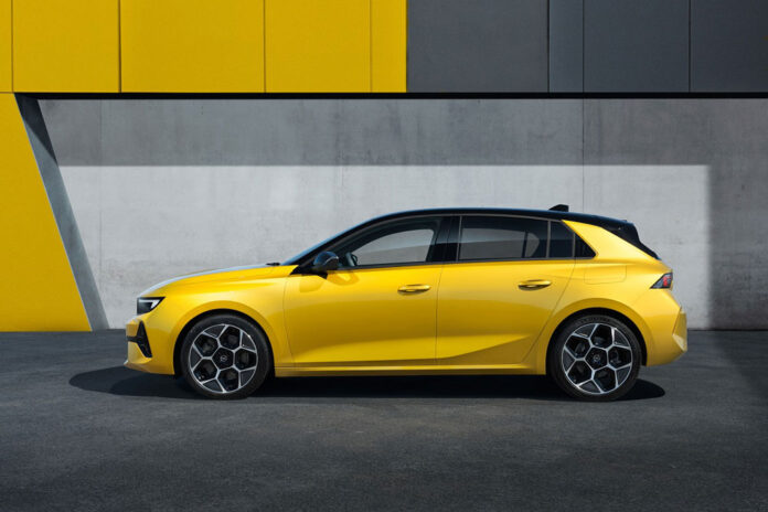 Opel презентував нову генерацію хетчбека Astra