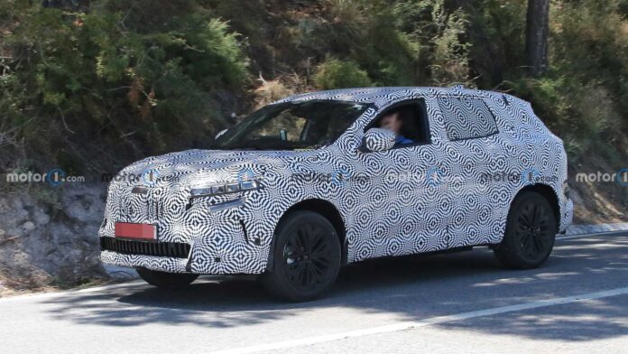 Новий Renault Kadjar сфотографували під час випробувань
