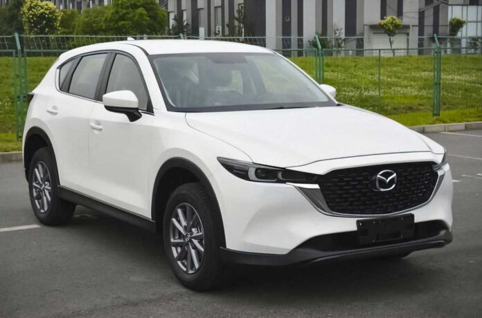 Оновлену Mazda CX-5 показали достроково