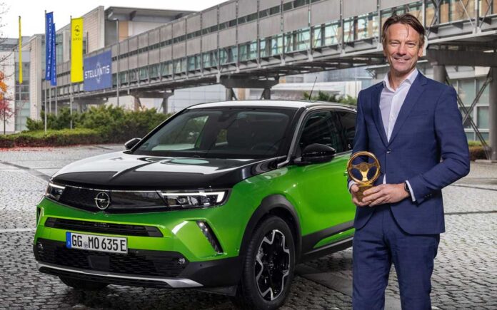 Opel Mokka-e отримав нагороду «Золоте кермо 2021»