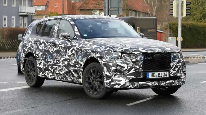 Mazda CX-60 PHEV вперше попалася фотошпигунам