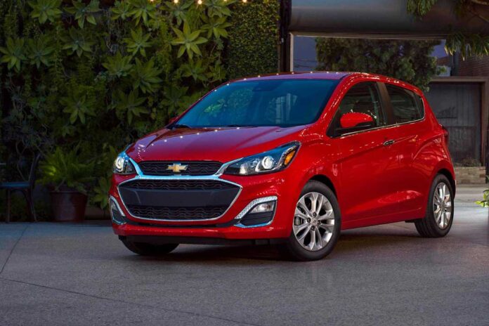 Chevrolet припинить виробництво дешевого хетчбека