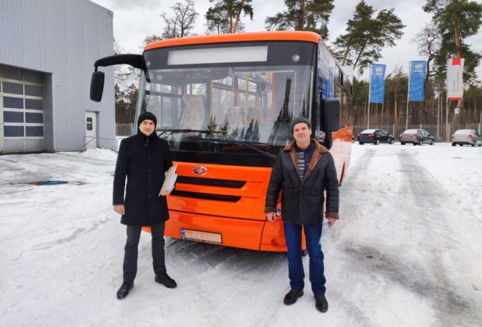 2 приміських автобуси ZAZ A08 передано Роменській міській раді