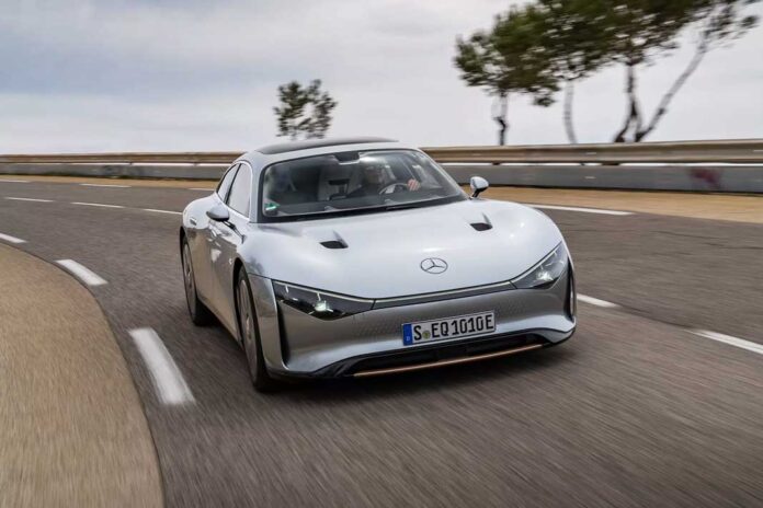 Mercedes-Benz довів, що електромобіль може проїхати понад 1000 км на одному заряді