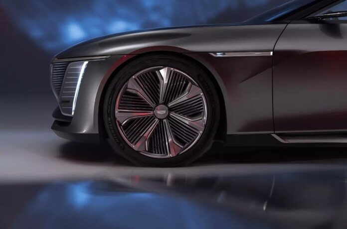Cadillac показав деталі електромобіля за 300 тисяч доларів