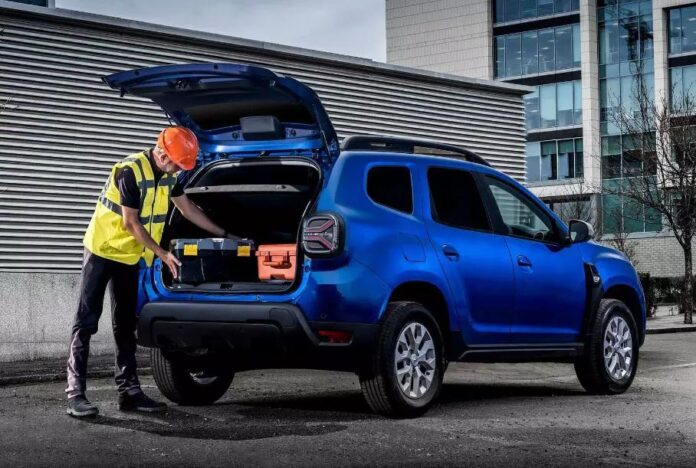В оновленого кросовера Duster з'явилася комерційна версія