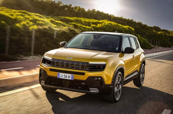 Jeep презентував одразу три електричні позашляховики