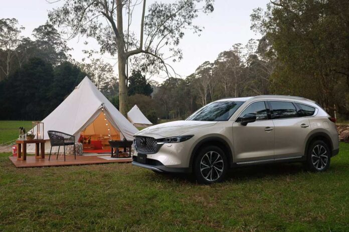Mazda оновила кросовер CX-8