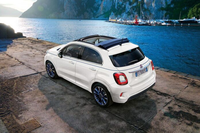 Fiat відправляє у відставку 500X