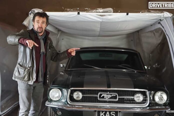 Ексведучий Top Gear показав свій секретний гараж