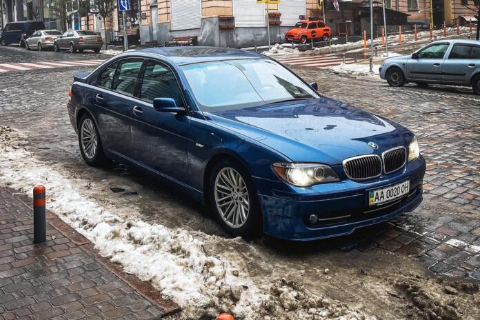 У Києві засвітився дуже рідкісний седан BMW