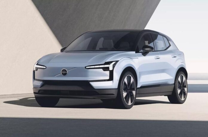 Volvo представила електричний кросовер EX30
