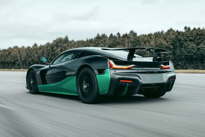 Гіперкар Rimac Nevera встановив рекорд швидкості руху заднім ходом