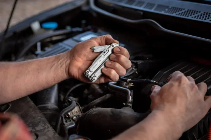 Leatherman - незамінний помічник для автомобільних пригод